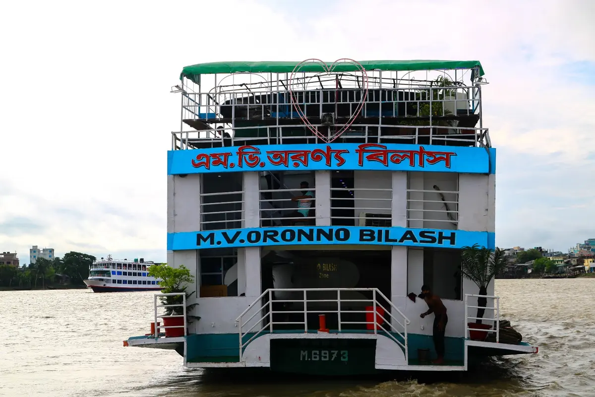 MV Oronno Bilash view 4